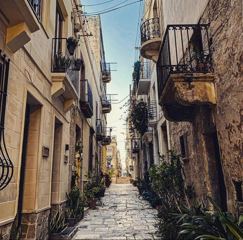 סנגלאה Malta Suites מראה חיצוני תמונה