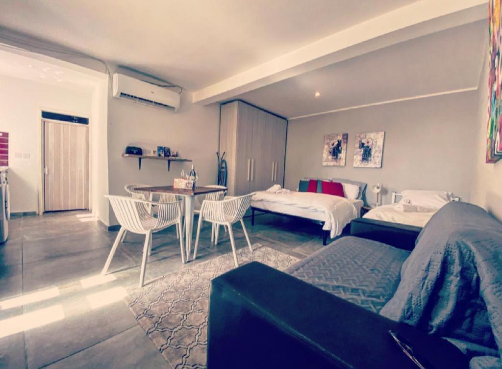סנגלאה Malta Suites מראה חיצוני תמונה