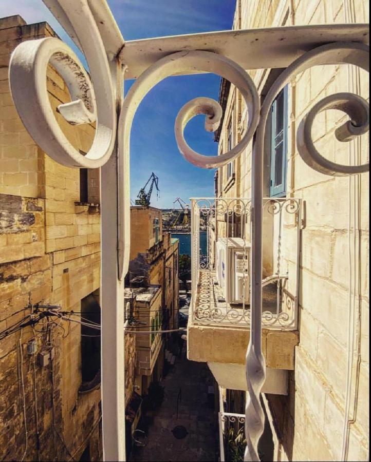 סנגלאה Malta Suites מראה חיצוני תמונה